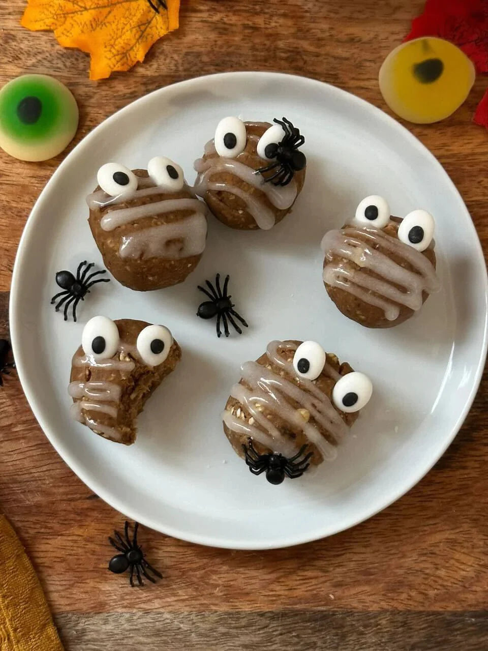 Energy balls halloween